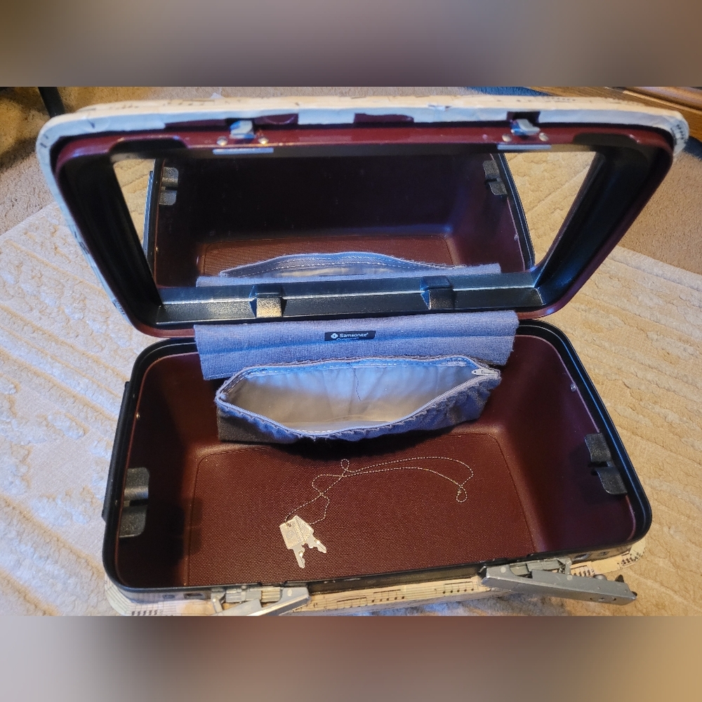 Samsonite Music Train Case - Picture 3 of 5
